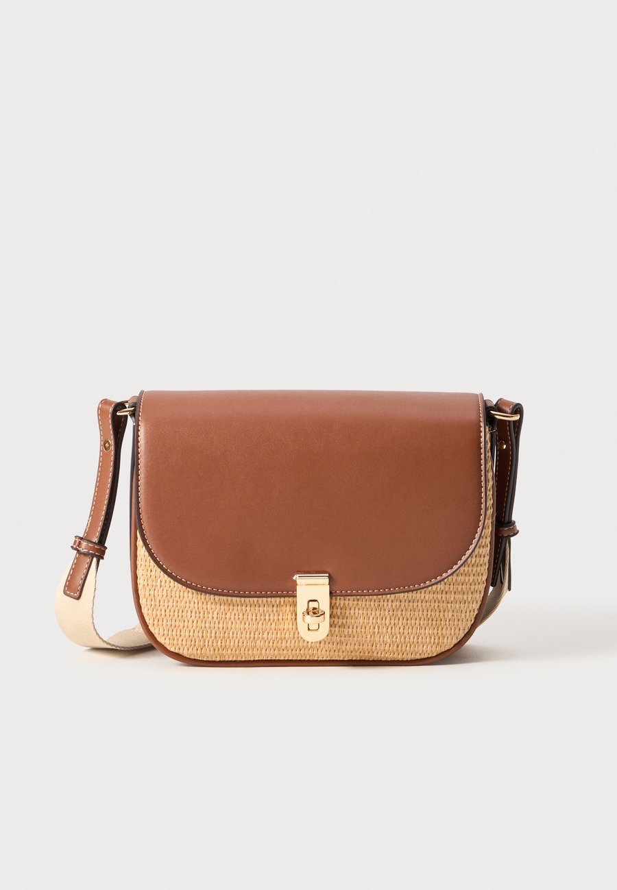 Сумка кросс-боди PARFOIS CROSSBODY BAG, Beige
Сумка кросс-боди PARFOIS CROSSBODY BAG, Beige