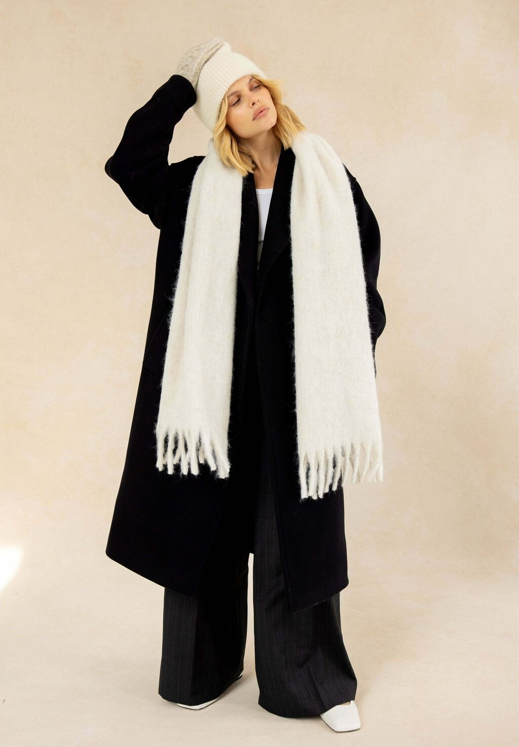 Шарф THE REYKJAVIK ARCTIC FOX & CO., молочный
Шарф THE REYKJAVIK ARCTIC FOX & CO., молочный