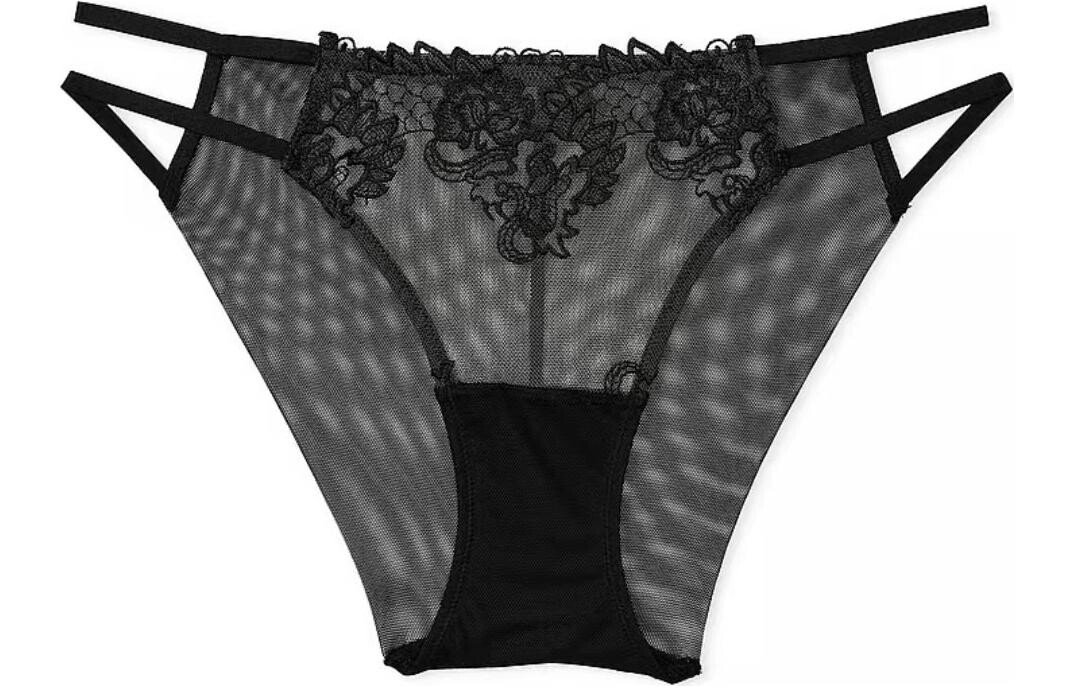Женские трусы Victoria's Secret, цвет 1 Pack (Black) 
Женские трусы Victoria's Secret, цвет 1 Pack (Black)