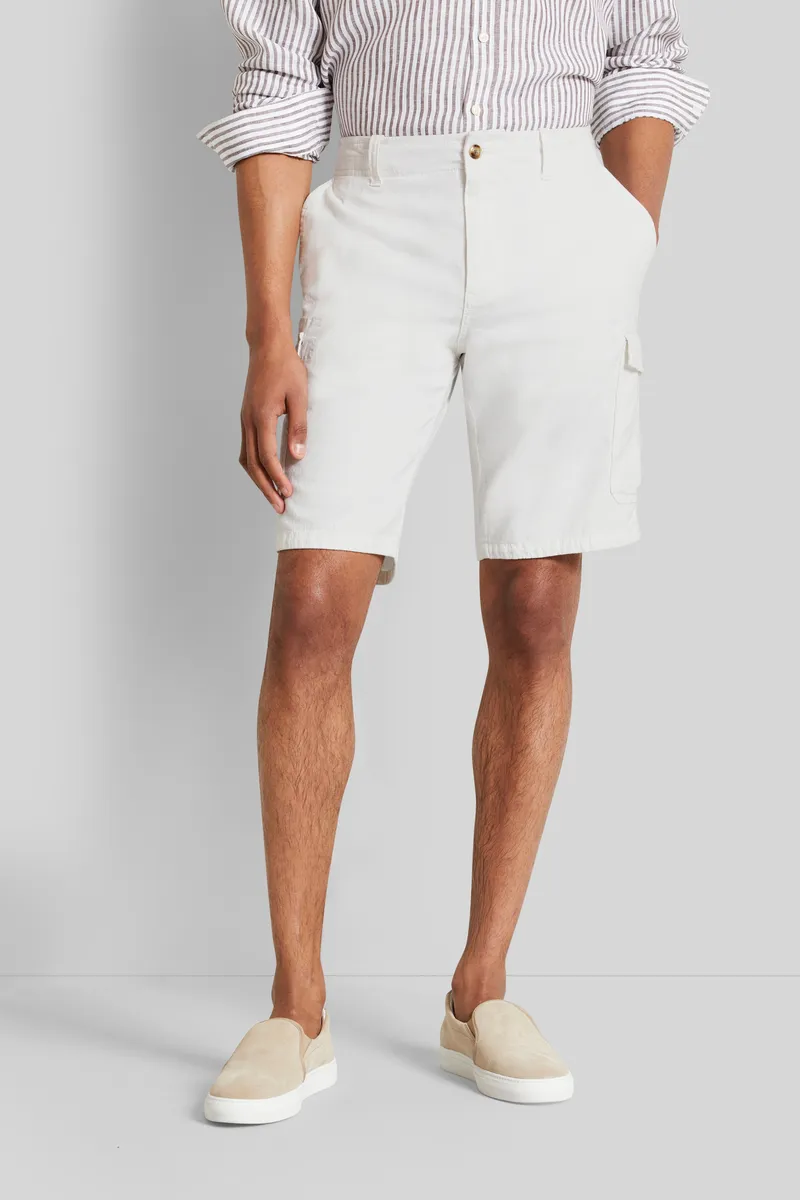 Шорты-бермуды bugatti из эластичной хлопковой ткани, белый
Шорты-бермуды bugatti из эластичной хлопковой ткани, белый