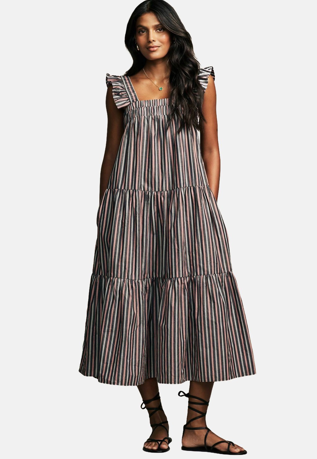 Повседневное платье REGULAR FIT - RUFFLE STRAP Laura Ashley, черный
Повседневное платье REGULAR FIT - RUFFLE STRAP Laura Ashley, черный