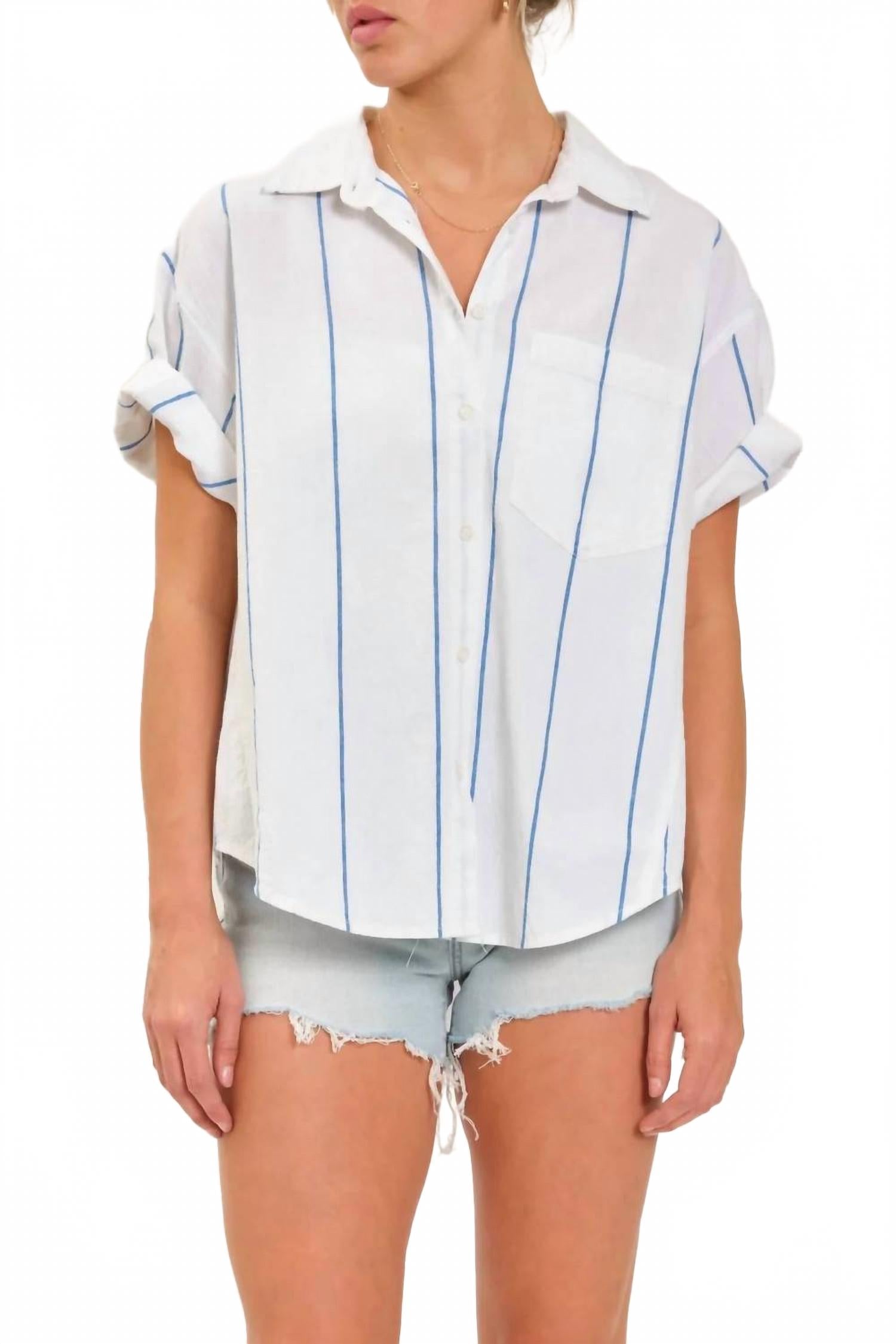 Бойфрендская рубашка с коротким рукавом в бело-голубую клетку DAZE
Бойфрендская рубашка с коротким рукавом в бело-голубую клетку DAZE