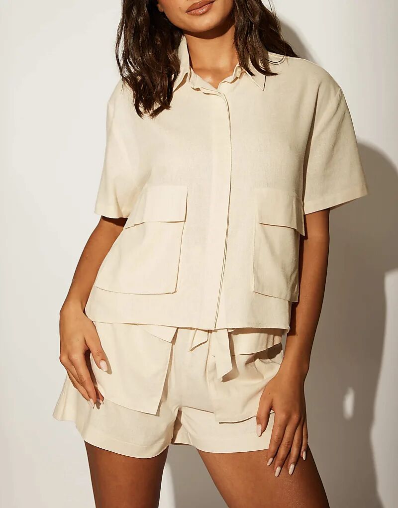 Пляжная рубашка South Beach из льняной смеси бежевого цвета
Пляжная рубашка South Beach из льняной смеси бежевого цвета