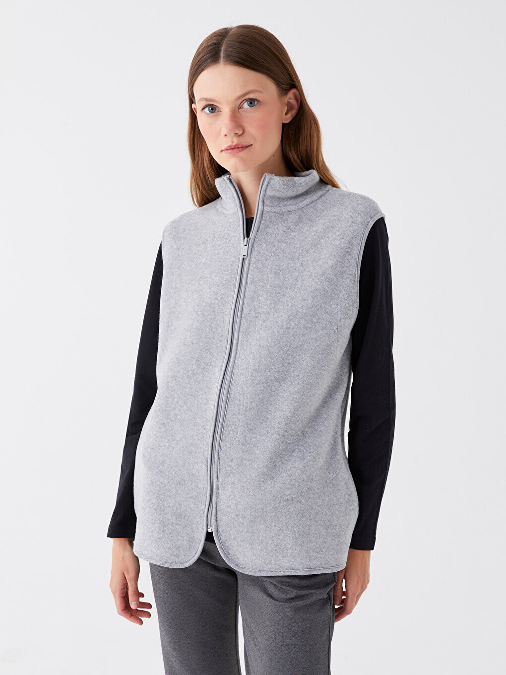 Женский однотонный флисовый жилет с высоким воротником LCWAIKIKI Classic, серый меланж
Женский однотонный флисовый жилет с высоким воротником LCWAIKIKI Classic, серый меланж