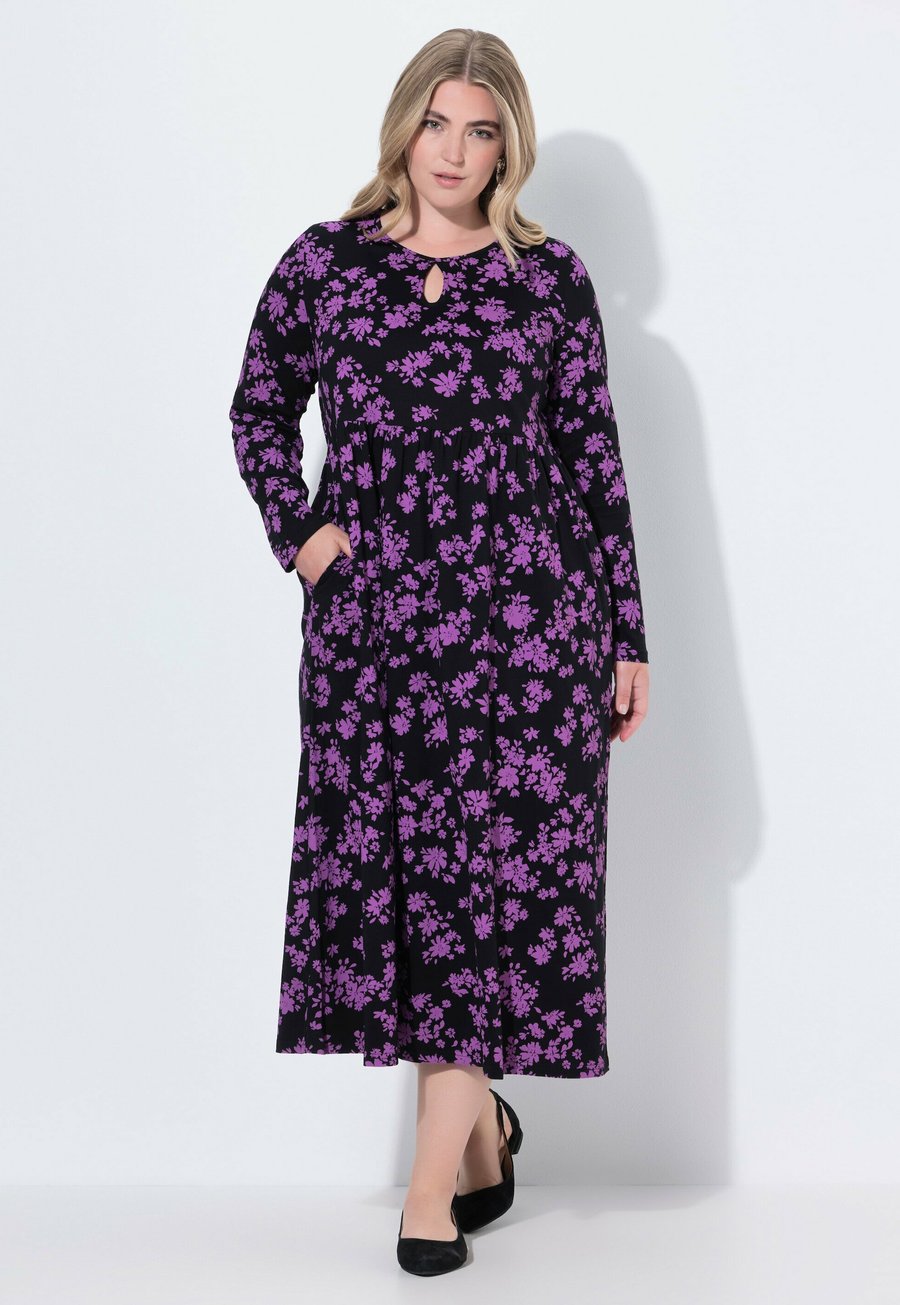 Платье Ulla Popken FLORAL EMPIRE , Violet/Purple
Платье Ulla Popken FLORAL EMPIRE , Violet/Purple