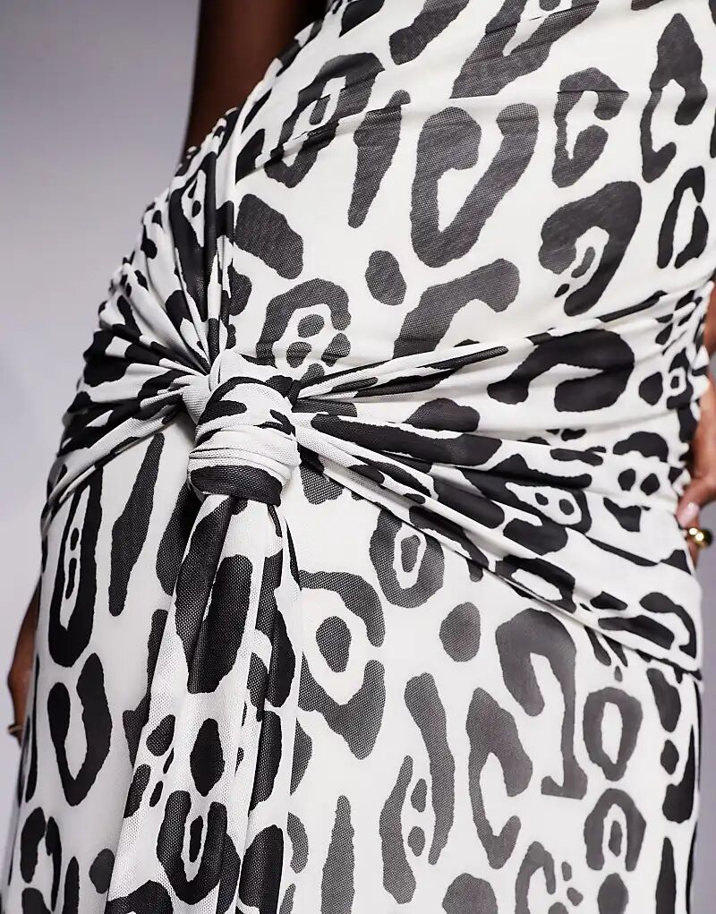 Платье макси Rosalie bardo с узлом и леопардовым принтом AFRM
Платье макси Rosalie bardo с узлом и леопардовым принтом AFRM