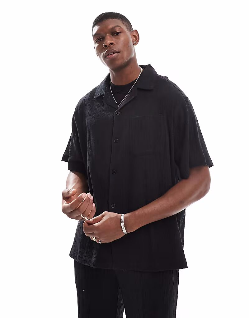 Текстурированная пляжная рубашка с короткими рукавами Sol Beach, черный цвет 
Текстурированная пляжная рубашка с короткими рукавами Sol Beach, черный цвет