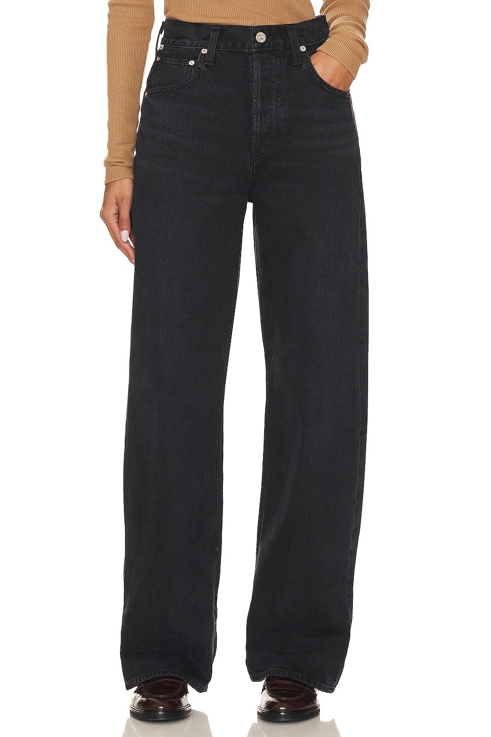 Юбка Citizens of Humanity Ayla Baggy Cuffed Crop, цвет Voila
Юбка Citizens of Humanity Ayla Baggy Cuffed Crop, цвет Voila