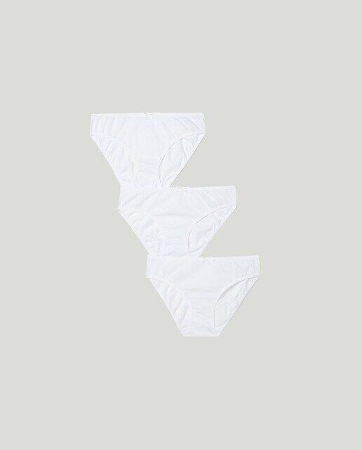 Комплект из 3 однотонных трусиков для девочек Cotton Juice, белый
Комплект из 3 однотонных трусиков для девочек Cotton Juice, белый