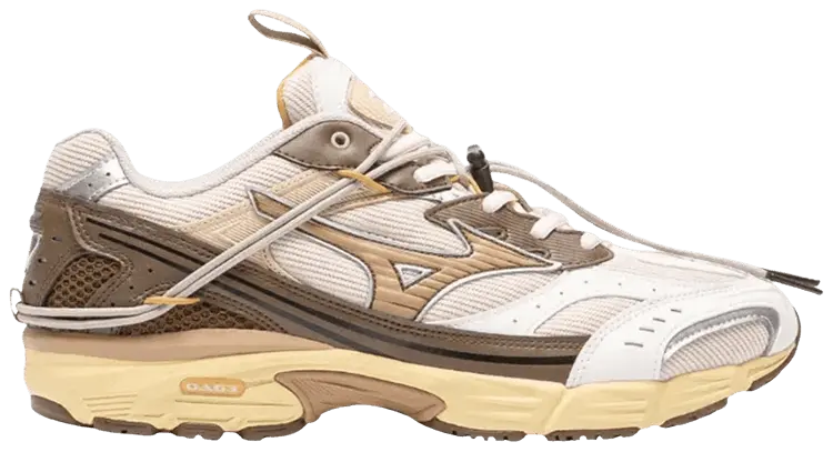 Кроссовки Mizuno MXR, коричневый
Кроссовки Mizuno MXR, коричневый