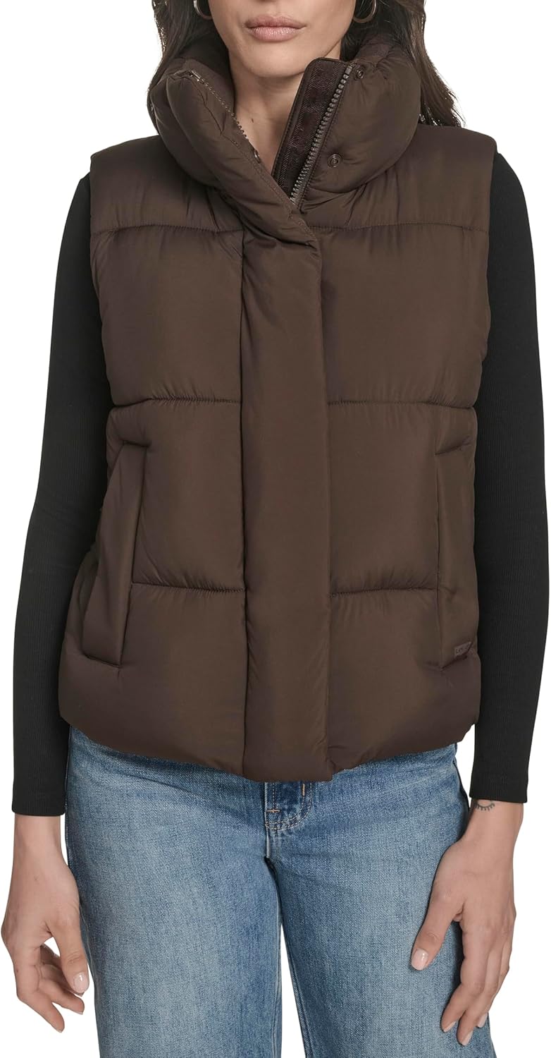Женский жилет Levi's Cloud Puff Puffer, Coffee
Женский жилет Levi's Cloud Puff Puffer, Coffee