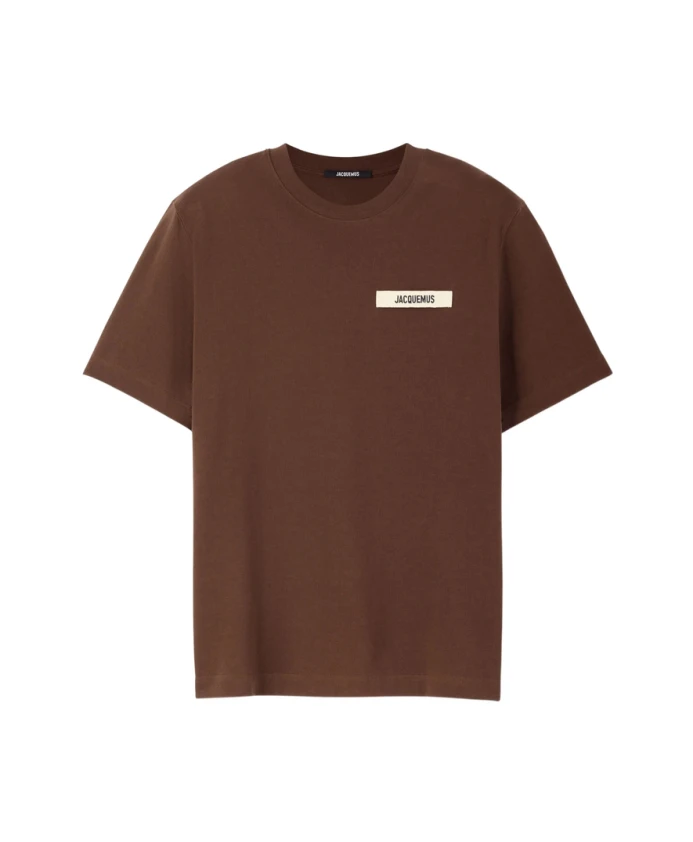 Коричневая футболка с нашивкой и логотипом, круглый вырез Jacquemus, коричневый
Коричневая футболка с нашивкой и логотипом, круглый вырез Jacquemus, коричневый