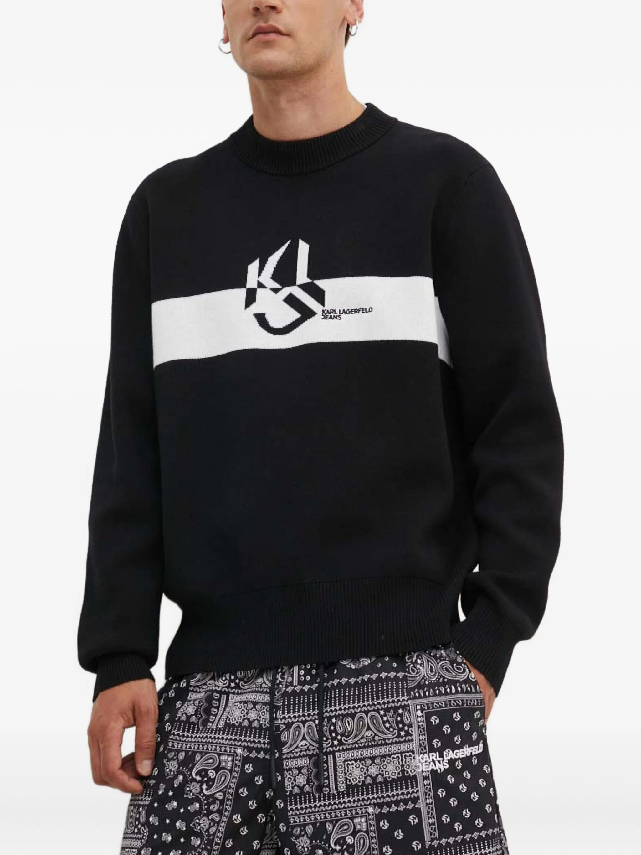 Свитер с жаккардовым логотипом Karl Lagerfeld Jeans, черный
Свитер с жаккардовым логотипом Karl Lagerfeld Jeans, черный