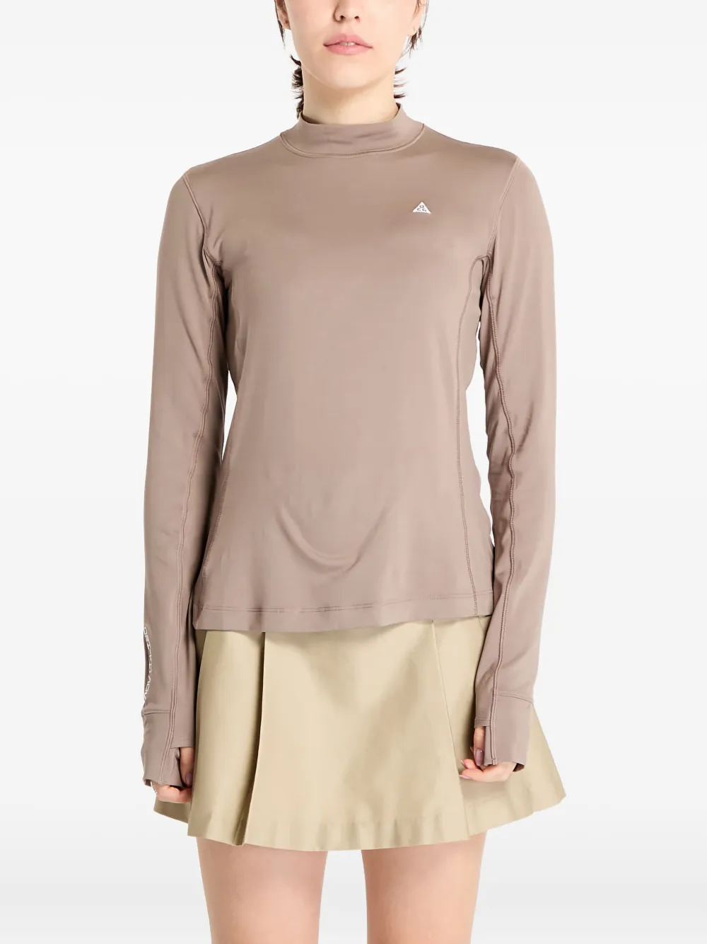 Лонгслив ACG "Goat Rocks" Nike, коричневый
Лонгслив ACG "Goat Rocks" Nike, коричневый