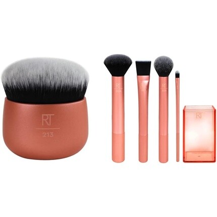 Кисть-блендер для макияжа лица Real Techniques
Кисть-блендер для макияжа лица Real Techniques