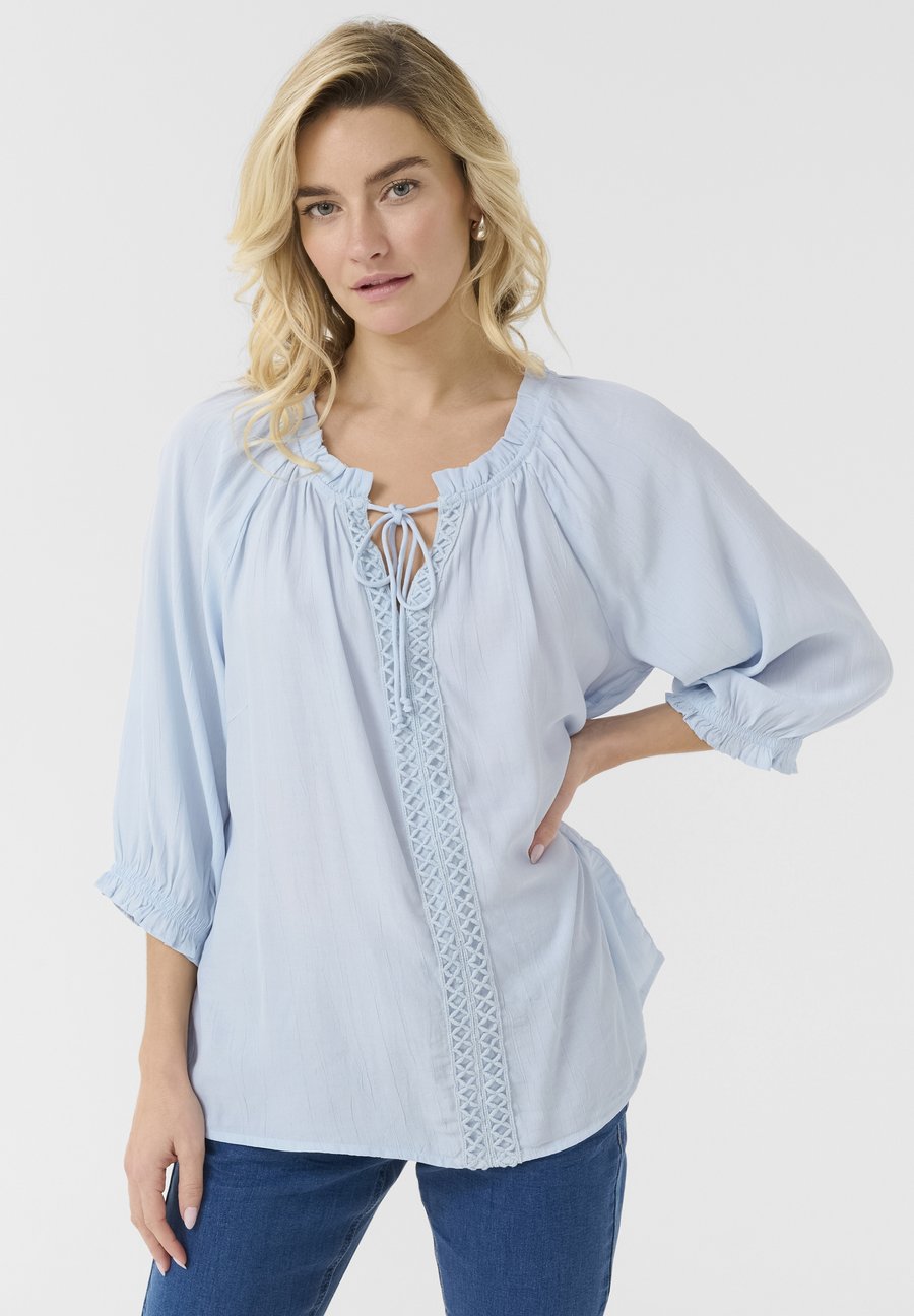 Блуза Cream Blouse, Cashmere Blue/Light Blue
Блуза Cream Blouse, Cashmere Blue/Light Blue