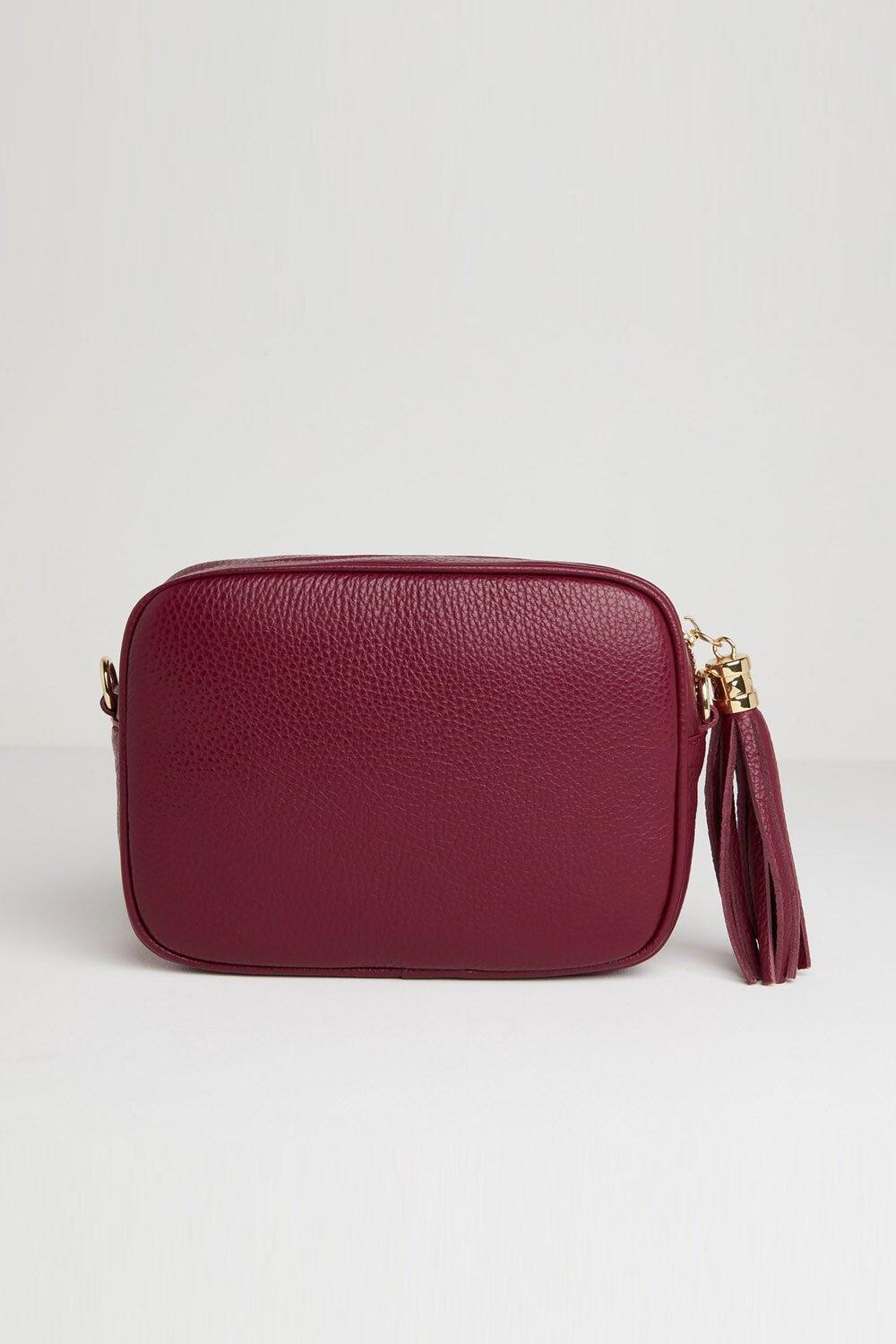 Сумка через плечо "Verona" с кисточками Betsy & Floss, красный 
Сумка через плечо "Verona" с кисточками Betsy & Floss, красный