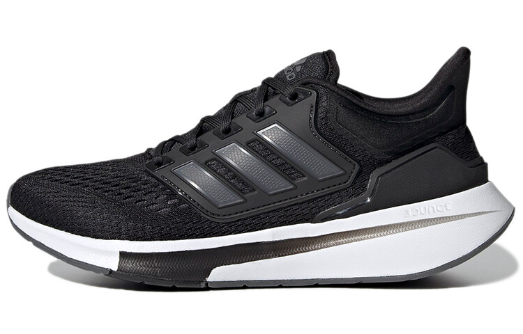 Женские кроссовки для бега Adidas EQ21
Женские кроссовки для бега Adidas EQ21