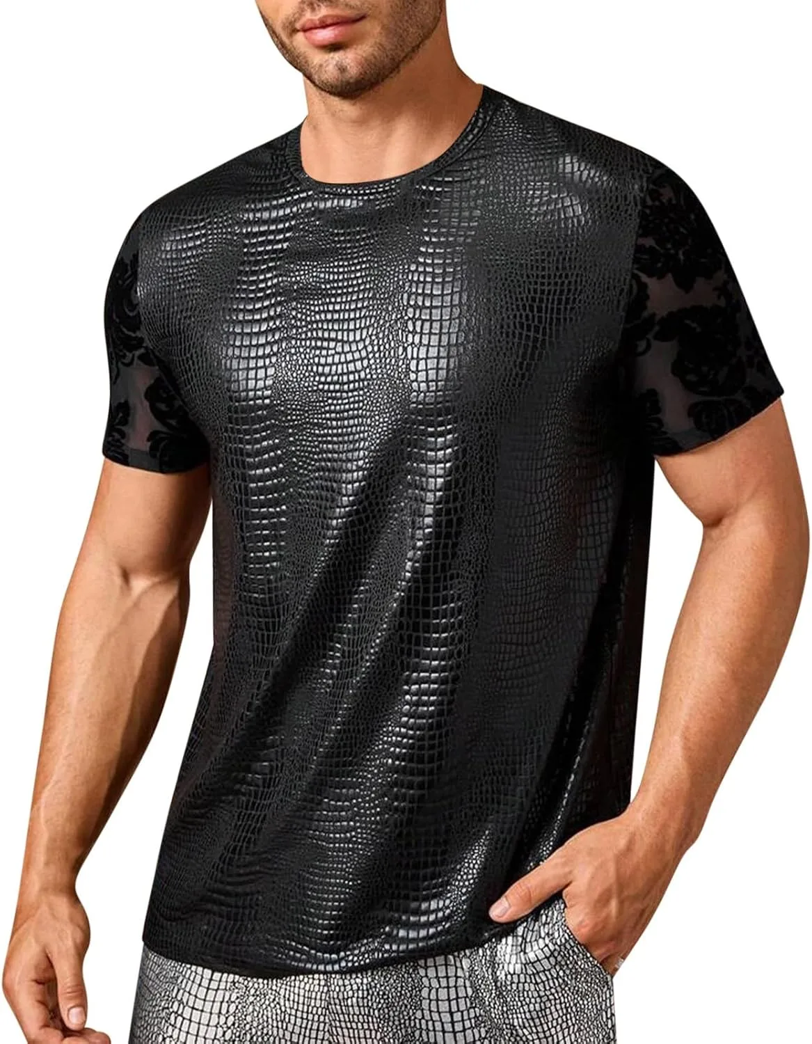 Мужская футболка с коротким рукавом из PU кожи и кружевной вставкой Xiaojmake
Мужская футболка с коротким рукавом из PU кожи и кружевной вставкой Xiaojmake