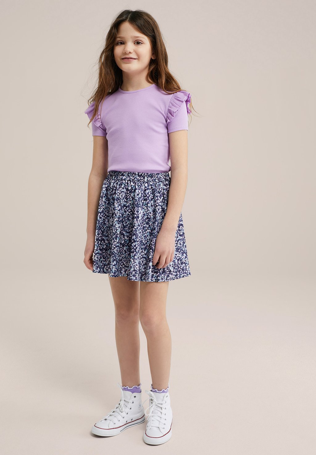 Базовая футболка WE Fashion, светло-фиолетовый
Базовая футболка WE Fashion, светло-фиолетовый