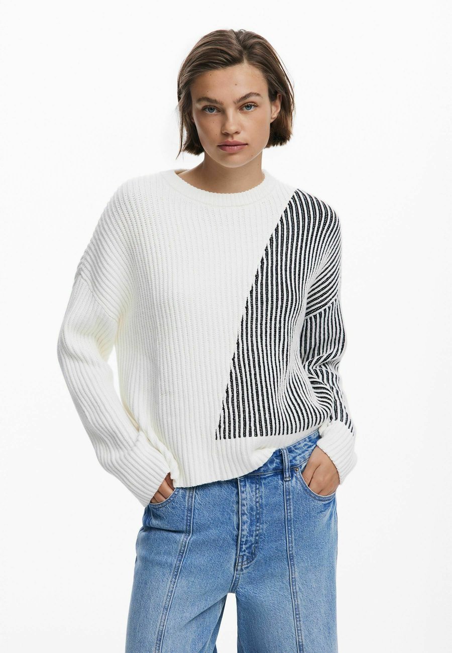 Джемпер Desigual Jumper, White
Джемпер Desigual Jumper, White
