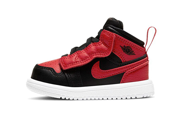 Кроссовки Jordan 1 Mid Alt Banned 2020 TD
Кроссовки Jordan 1 Mid Alt Banned 2020 TD