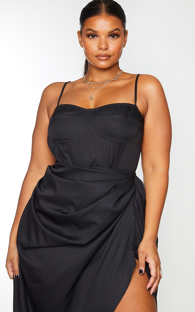 PrettyLittleThing Плюс черный структурный корсетный топ
PrettyLittleThing Плюс черный структурный корсетный топ