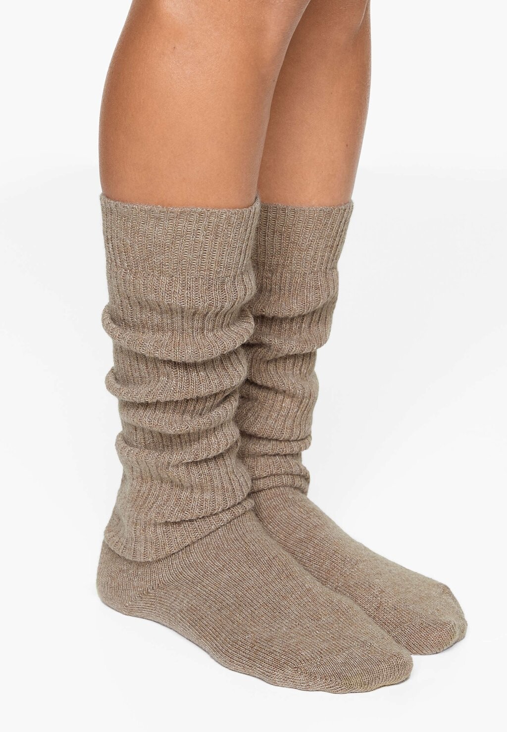 Носки выше колена SUPER OYSHO, коричневый
Носки выше колена SUPER OYSHO, коричневый