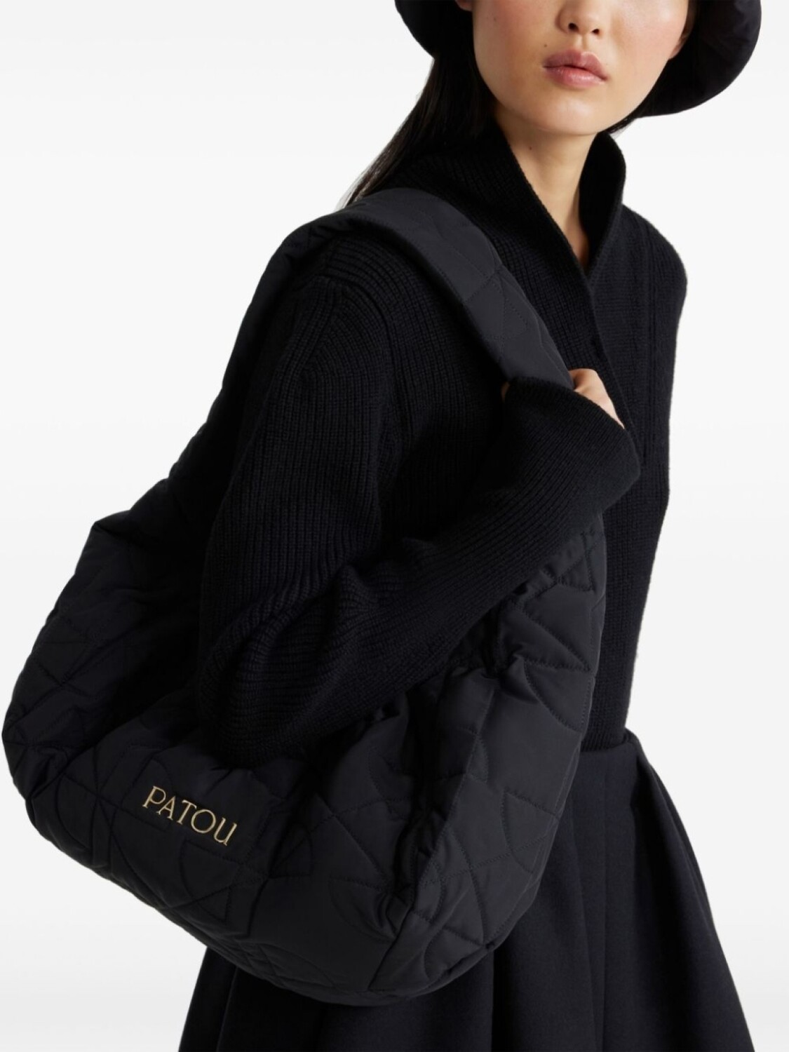 Patou сумка на плечо Le Biscuit, черный
Patou сумка на плечо Le Biscuit, черный