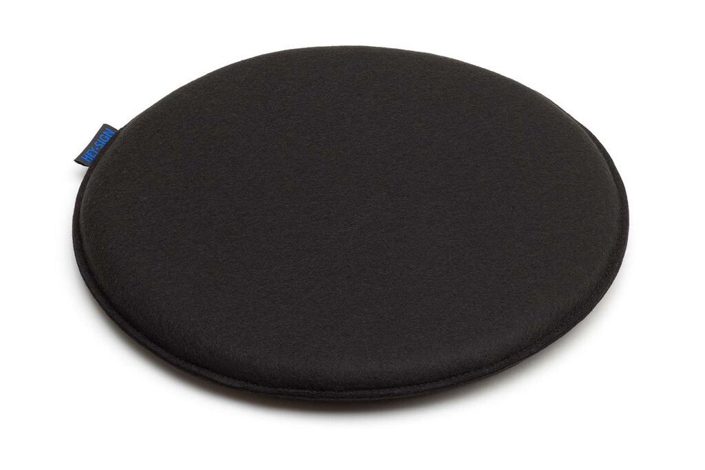 HEY-SIGN фетровая подушка для сиденья FRISBEE круглая Ø 35 см в разных цветах, Hey Sign_Цвет: 55 - маково-красный
HEY-SIGN фетровая подушка для сиденья FRISBEE круглая Ø 35 см в разных цветах, Hey Sign_Цвет: 55 - маково-красный