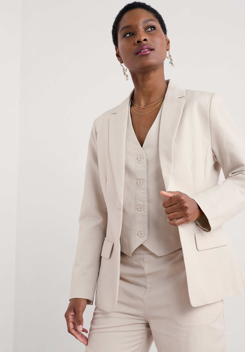 Блейзер ERICA LONG SLEEVE Seasalt Cornwall, бежевый
Блейзер ERICA LONG SLEEVE Seasalt Cornwall, бежевый