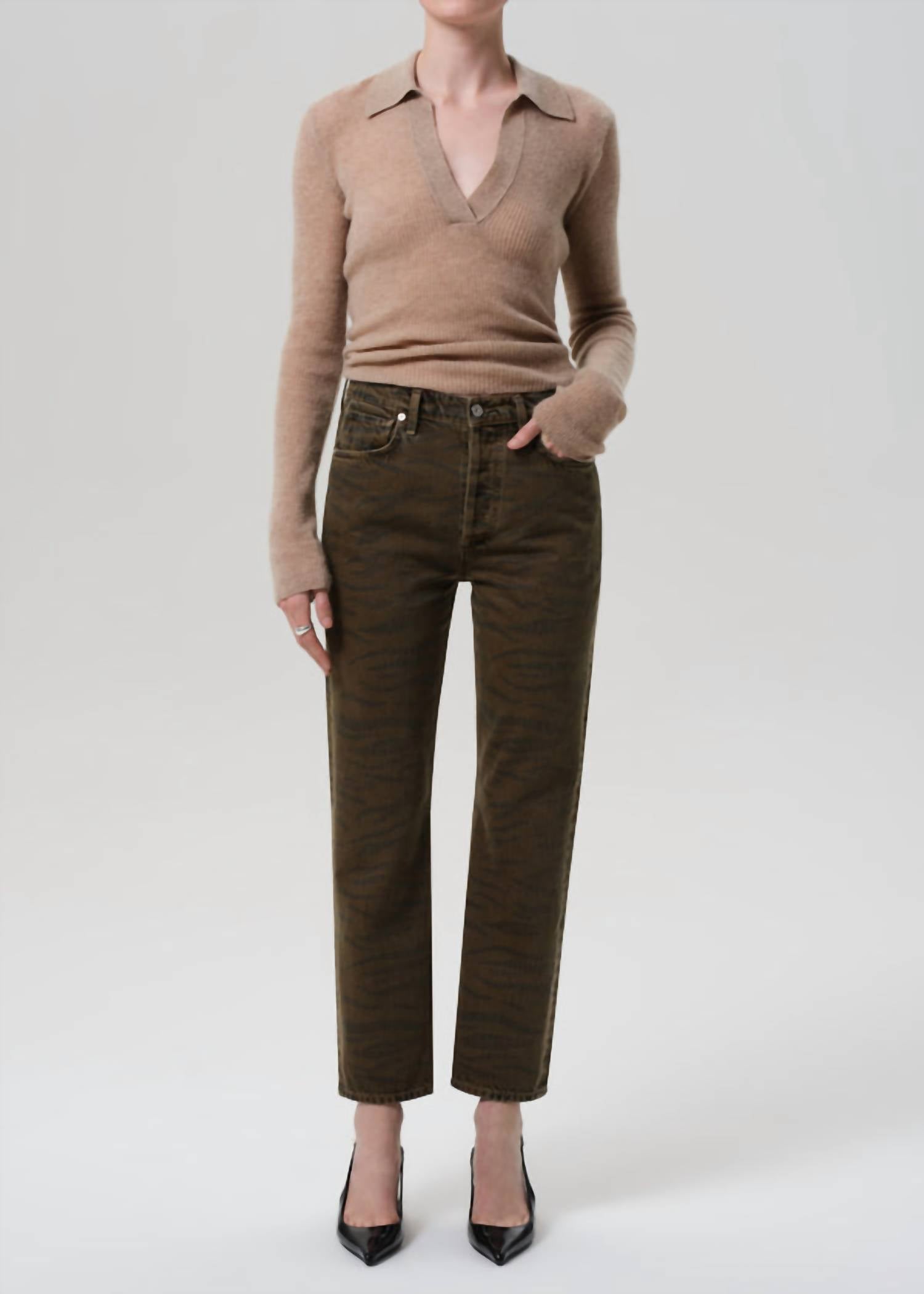 Джинсы Blaine Vintage Straight в цвете «оливковая зебра» Citizens Of Humanity, Olivine Zebra
Джинсы Blaine Vintage Straight в цвете «оливковая зебра» Citizens Of Humanity, Olivine Zebra