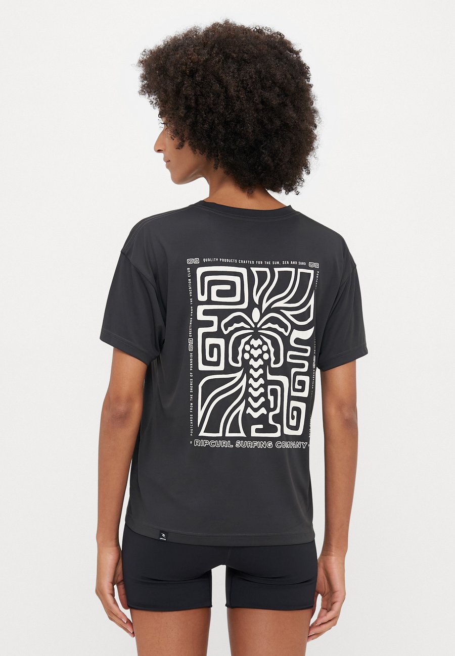 Топ бикини Rip Curl SUNSET LUAU SURF LITE, Washed Black/Black
Топ бикини Rip Curl SUNSET LUAU SURF LITE, Washed Black/Black