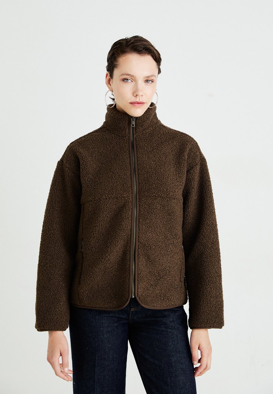 Флисовая куртка MSCH Copenhagen MSCHLETHA JACKET, Slate Black/Brown
Флисовая куртка MSCH Copenhagen MSCHLETHA JACKET, Slate Black/Brown