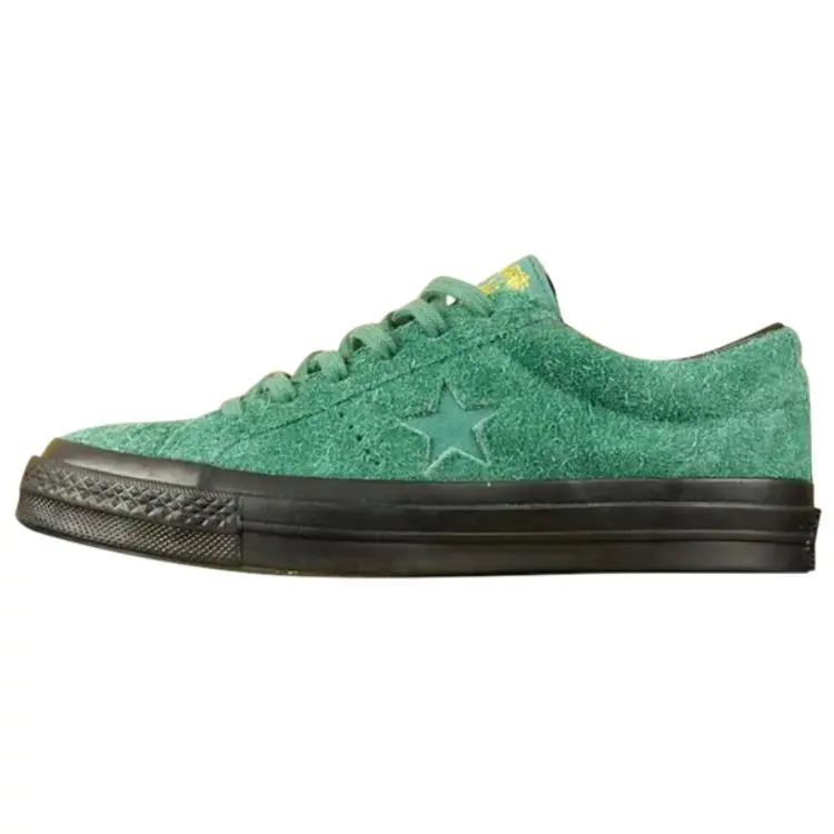 Converse Stussy X One Star 74 Low 'Hunter Green'
Converse Stussy X One Star 74 Low 'Hunter Green'