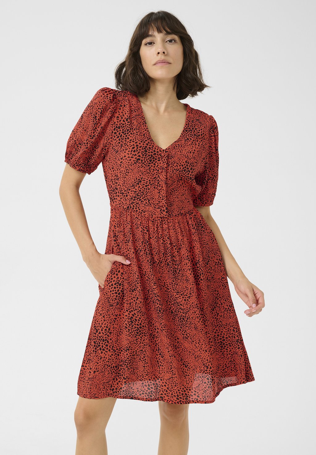 Платье-рубашка KALIANA Kaffe, коричневый 
Платье-рубашка KALIANA Kaffe, коричневый