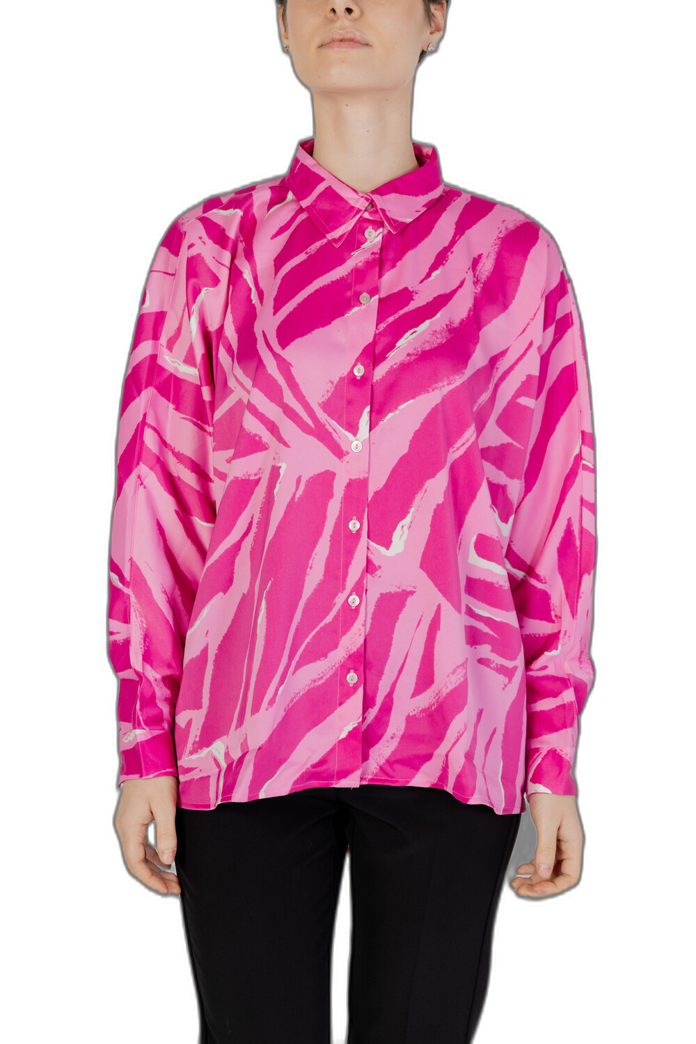 Рубашка ONLY с принтом, фуксия
Рубашка ONLY с принтом, фуксия