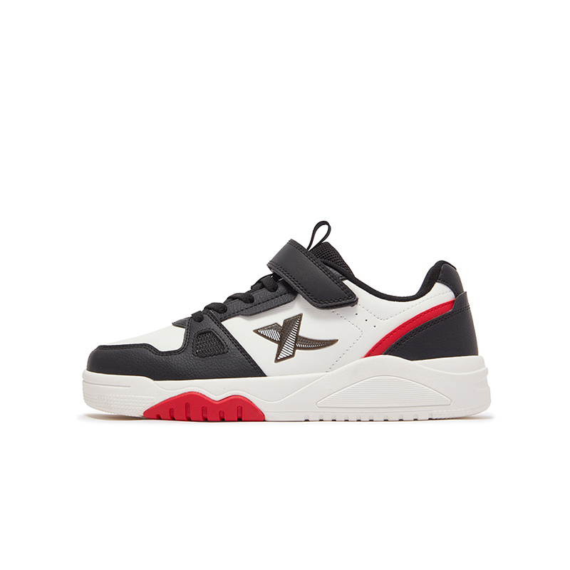 Детские скейтерские кроссовки XTEP, белый/черный 
Детские скейтерские кроссовки XTEP, белый/черный