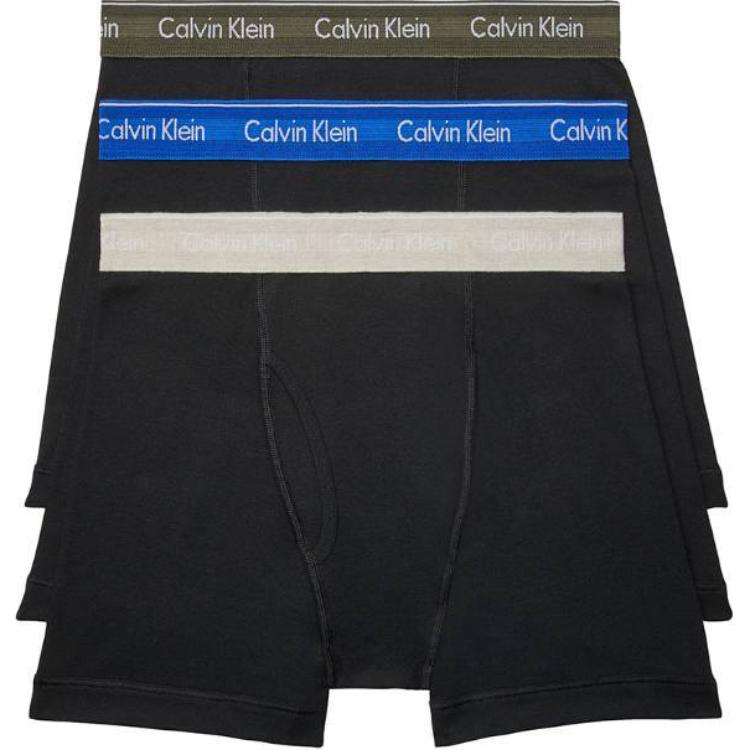 Мужские трусы 3 штуки Calvin Klein, зеленый
Мужские трусы 3 штуки Calvin Klein, зеленый