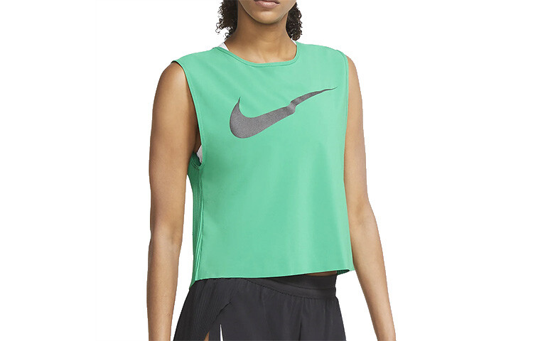 Жилет женский зеленый Nike
Жилет женский зеленый Nike