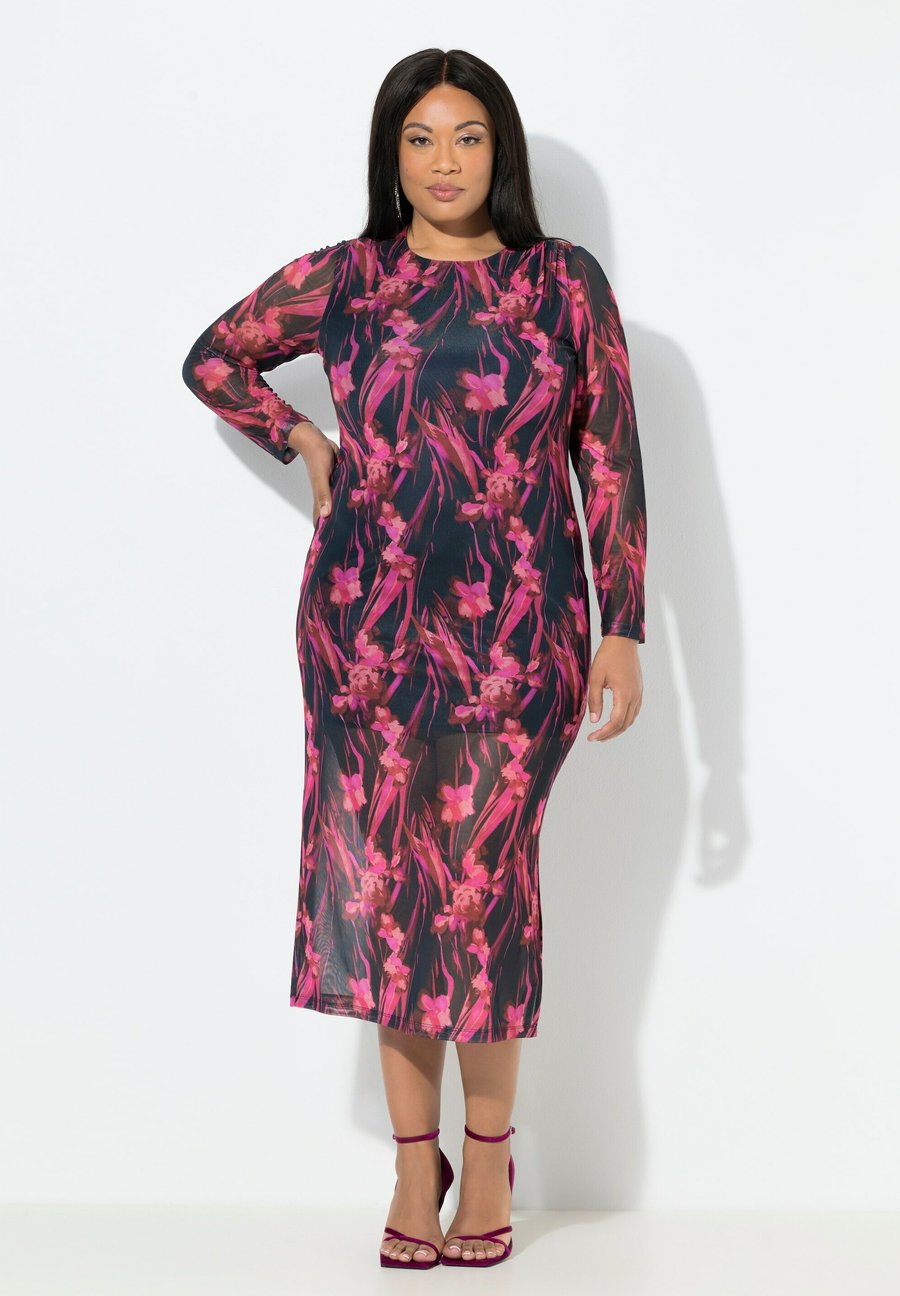 Платье Ulla Popken RAFFUNG RUNDHALS LANGARM, Marine/Dark Blue
Платье Ulla Popken RAFFUNG RUNDHALS LANGARM, Marine/Dark Blue