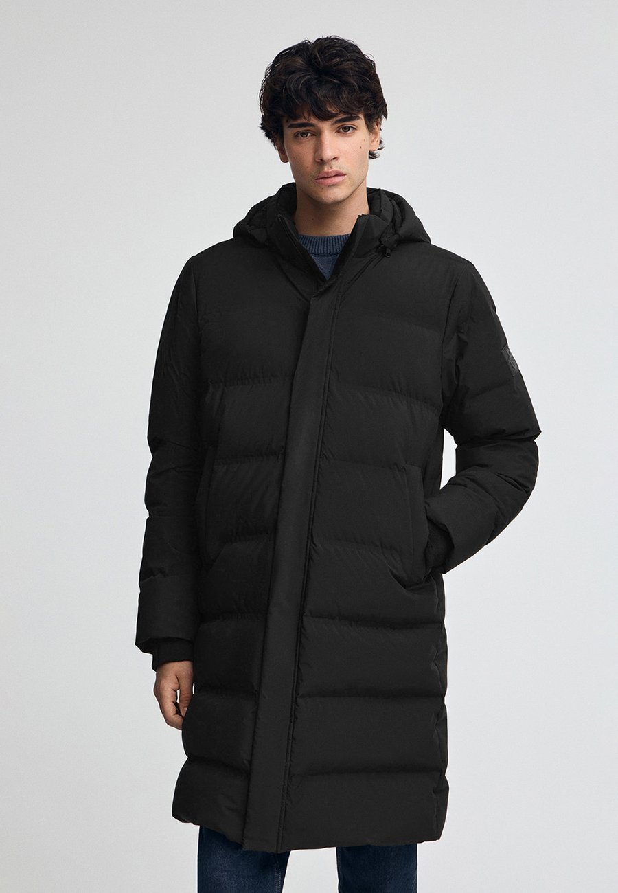 Пальто Polo Club PADDED WITH REMOVABLE HOODED VALBERG , Black
Пальто Polo Club PADDED WITH REMOVABLE HOODED VALBERG , Black