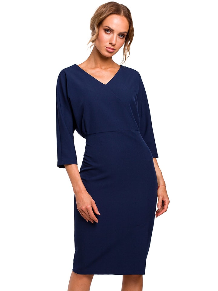 Платье до колена made of emotion, темно-синий
Платье до колена made of emotion, темно-синий