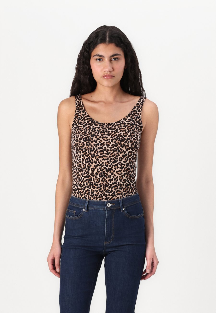 Топ ONLY ONLIVE LOVE, Cloud Dancer/Off-White
Топ ONLY ONLIVE LOVE, Cloud Dancer/Off-White