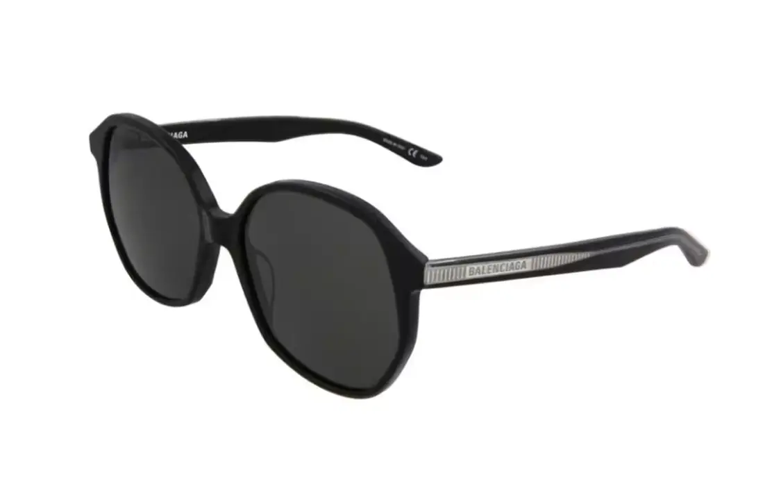 Солнцезащитные очки унисекс Balenciaga, черный
Солнцезащитные очки унисекс Balenciaga, черный