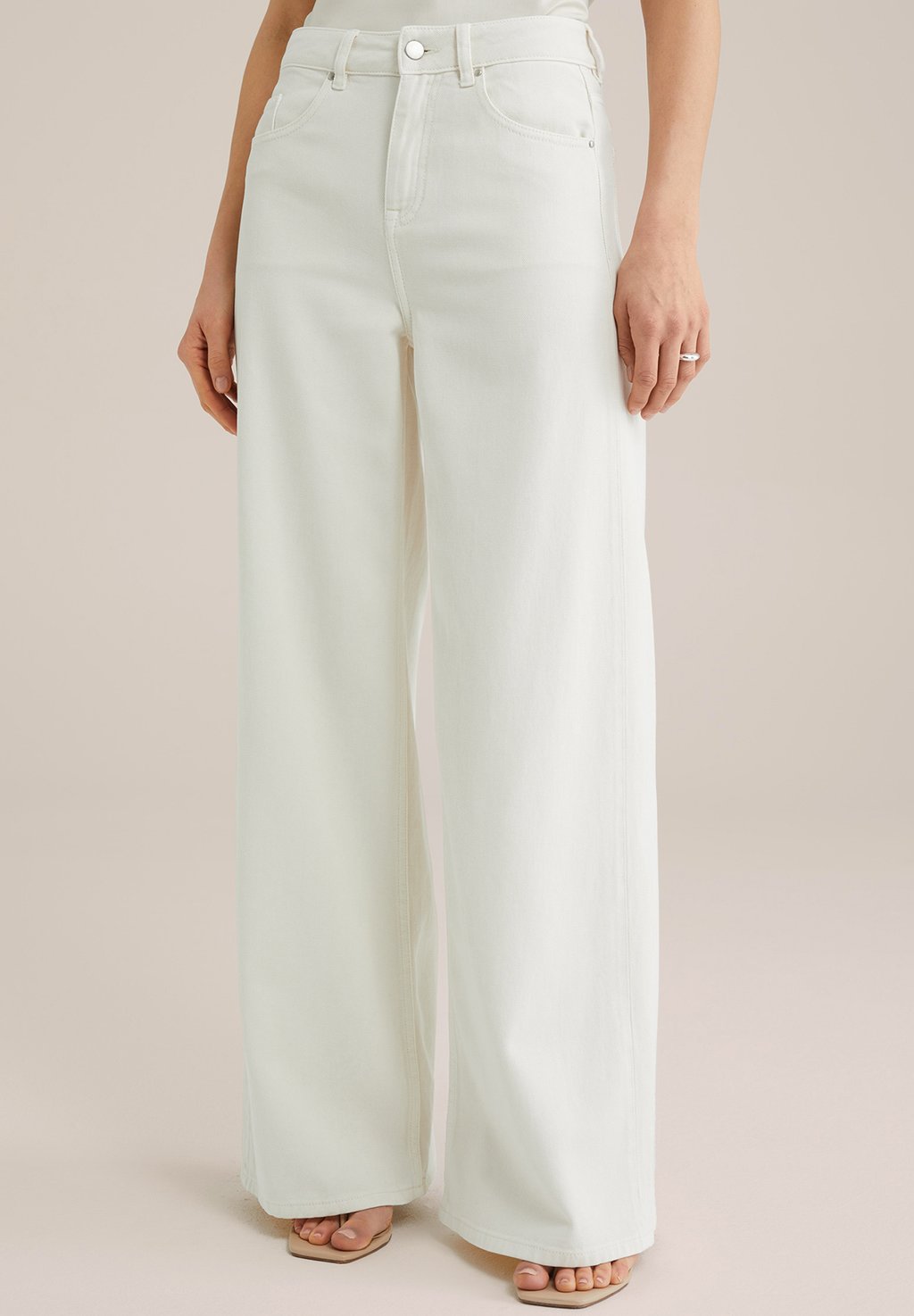 Расклешенные джинсы WE Fashion, кремовый
Расклешенные джинсы WE Fashion, кремовый