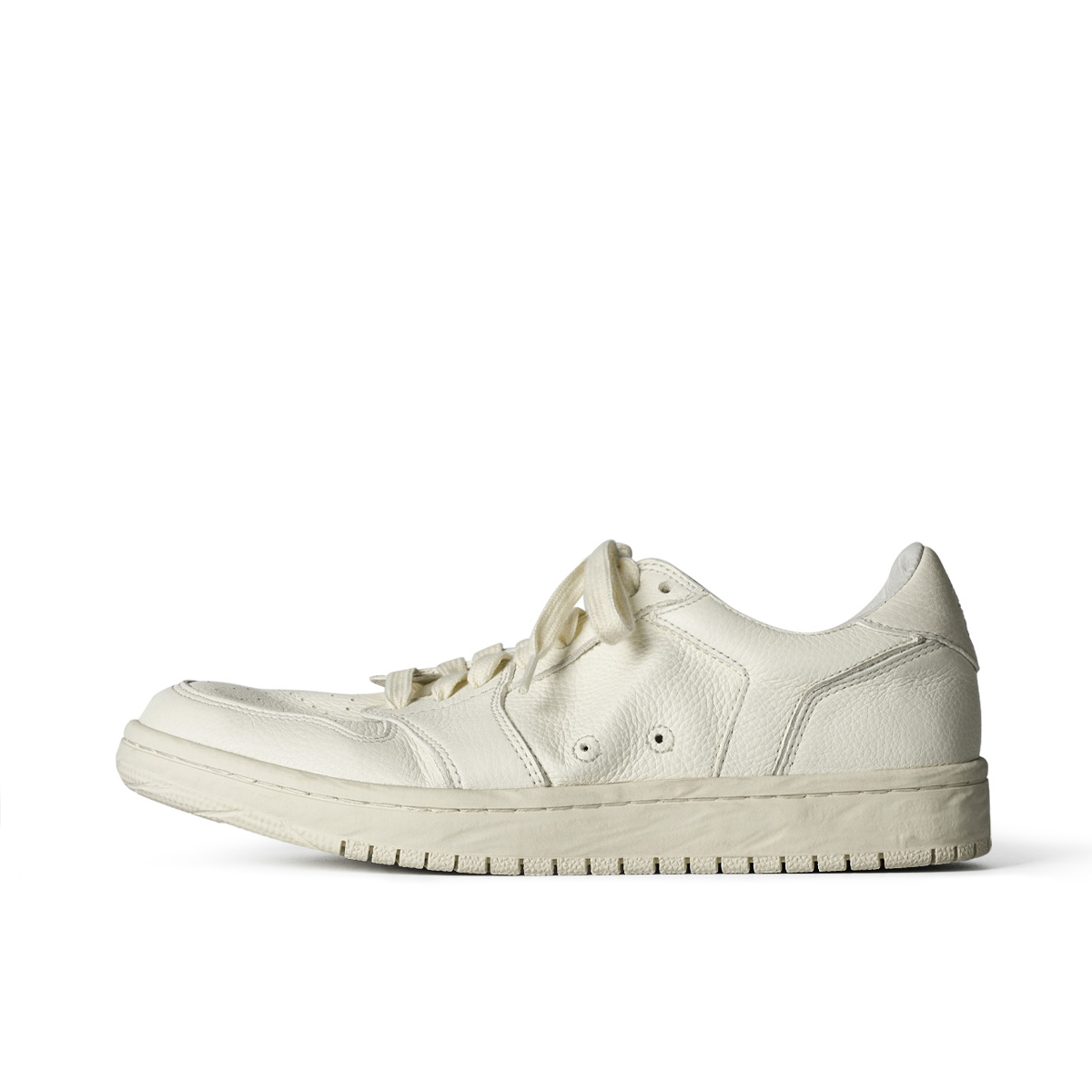 PIPG Кроссовки для скейтбординга с низким верхом, амортизирующие, износостойкие, легкие, дышащие, мужские, белые 
PIPG Кроссовки для скейтбординга с низким верхом, амортизирующие, износостойкие, легкие, дышащие, мужские, белые