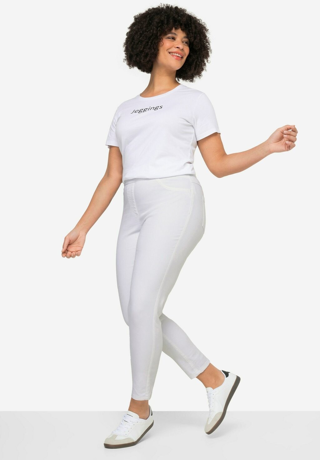 Джинсы скинни JEGGINGS JULE WITH ELASTIC WAIST Angel of Style, белый
Джинсы скинни JEGGINGS JULE WITH ELASTIC WAIST Angel of Style, белый