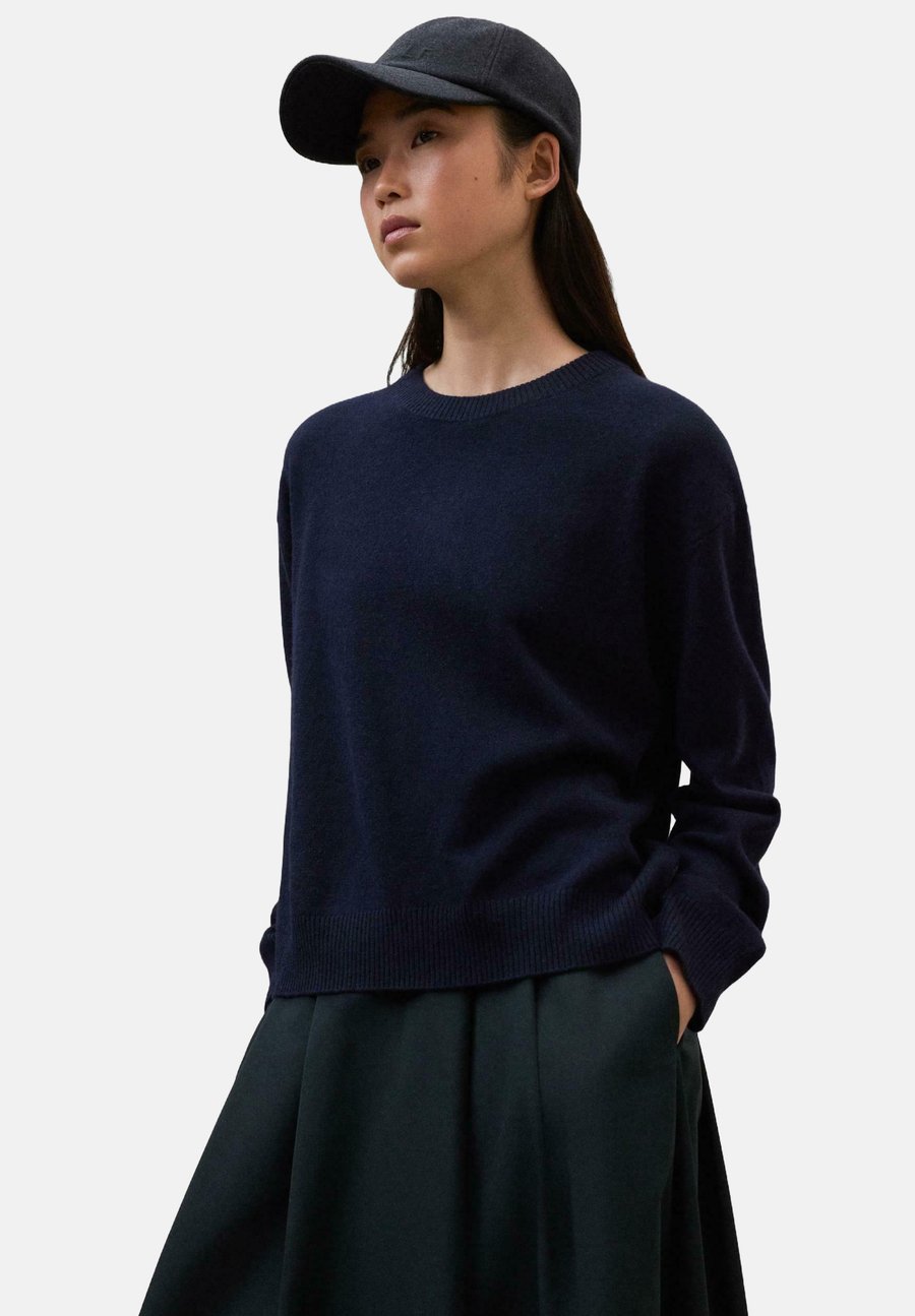 Джемпер Ecoalf COSMOS, Deep Navy/Blue
Джемпер Ecoalf COSMOS, Deep Navy/Blue