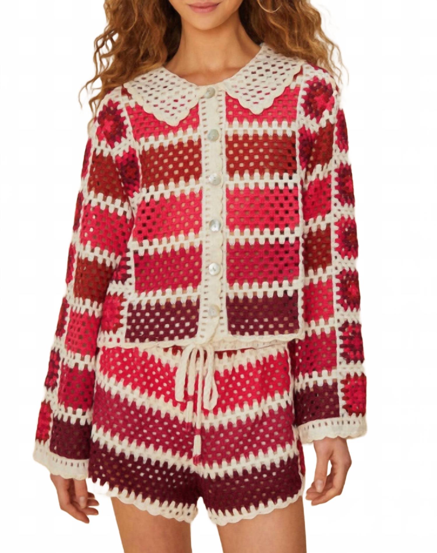 Красные разноцветные шорты с вязаным узором FARM Rio
Красные разноцветные шорты с вязаным узором FARM Rio